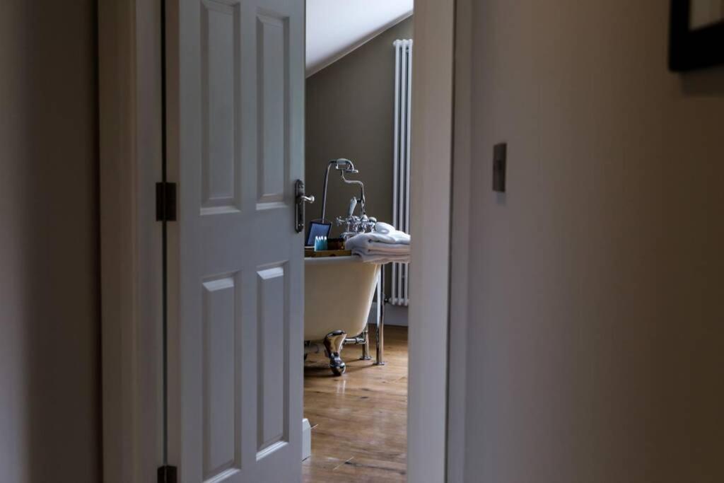 Vila 5* Self Catering Nenagh Exteriér fotografie
